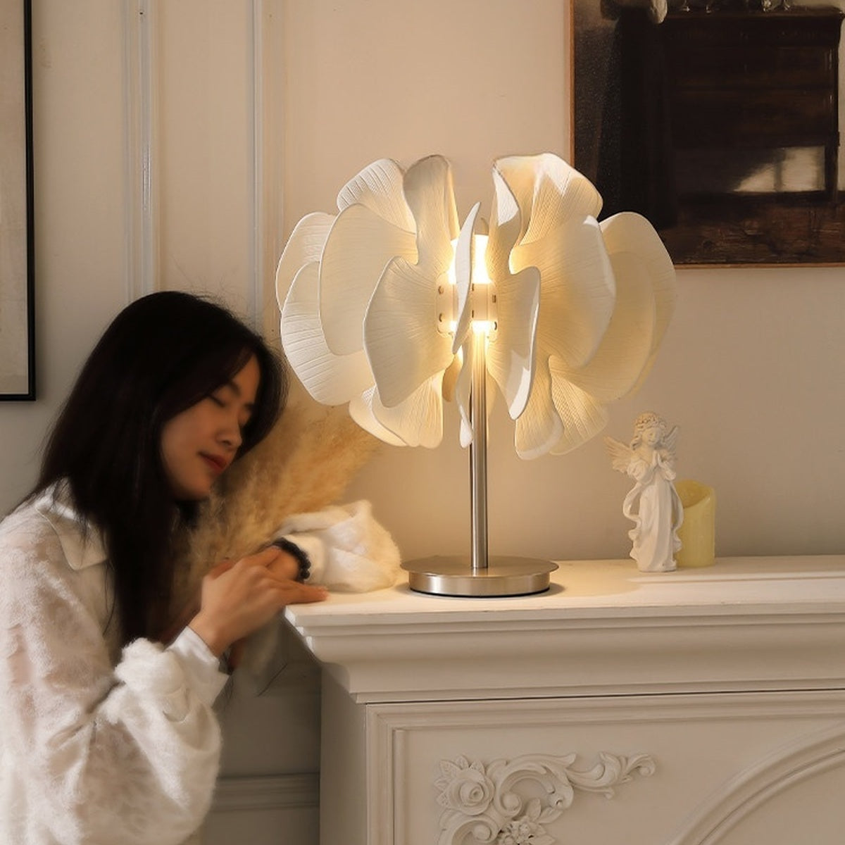 
Petalisse Ceramic Petal Table Lamp
