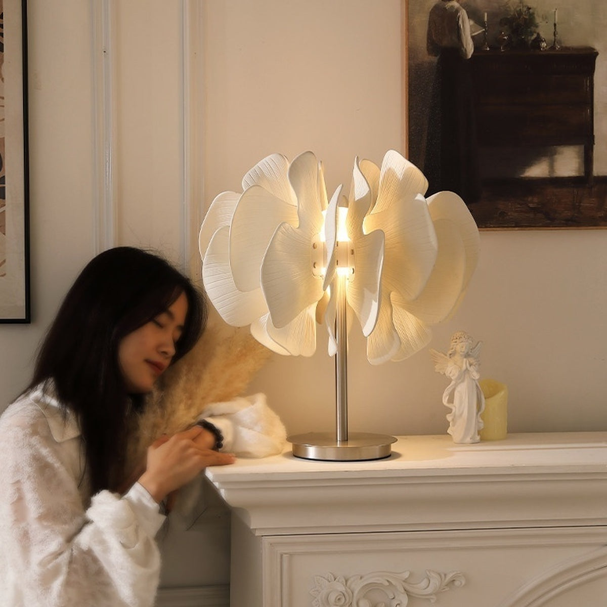 
Petalisse Ceramic Petal Table Lamp
